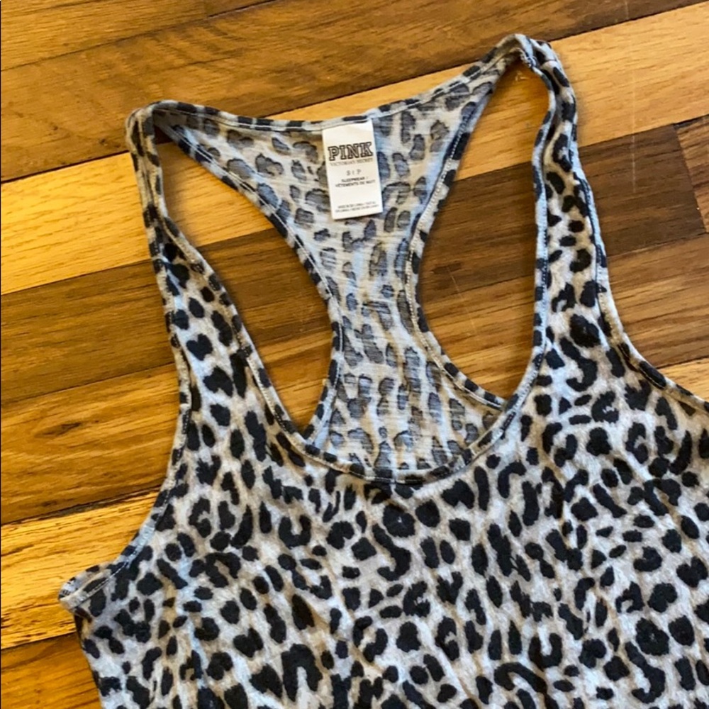 PINK Victoria’s Secret Leopard Print Yoga Tank Top